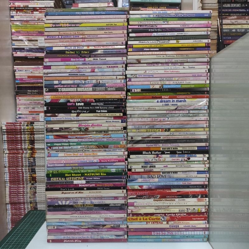 KOMIK Original RANDOM Harga Satuan Rp 2500