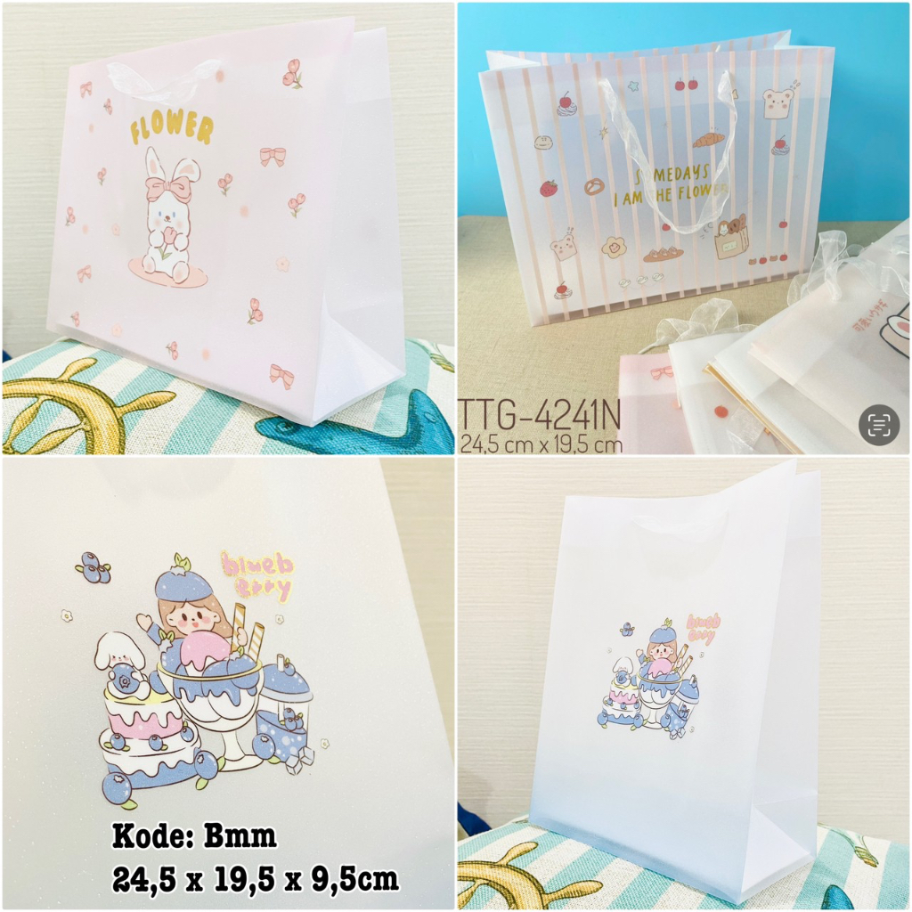 

bag mika glitter kilat medium bmm tas kado tas mika plastik kilat chibi medium import