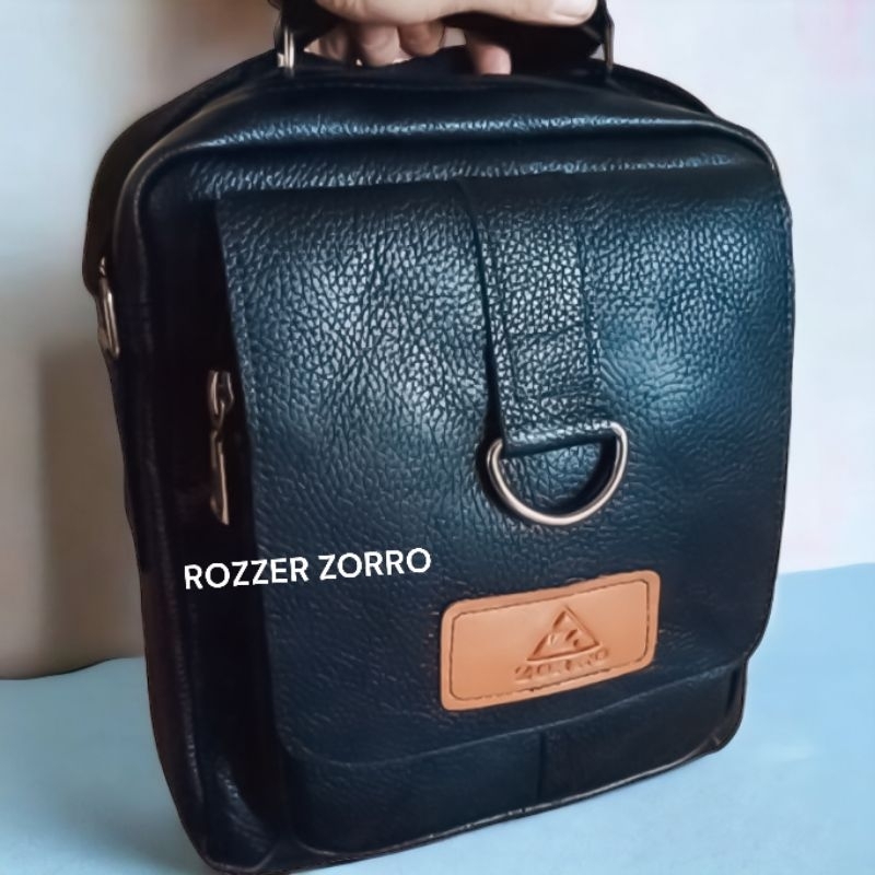 Tas selempang pria kulit asli model tutup ZORRO