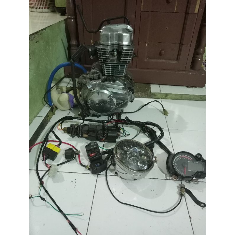 mesin megapro mono new megapro pnp cb