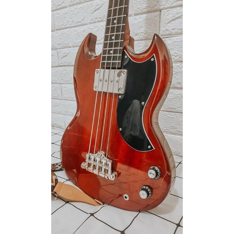 Bass Epiphone SG Eb0