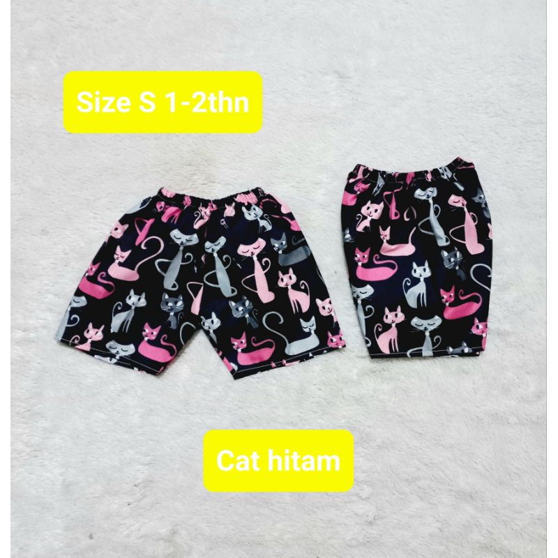 #A. Celana kolor anak pendek.pilih motif Size S usia 1-2th. celana harian anak. motif karakter. Grosir dan ecer.