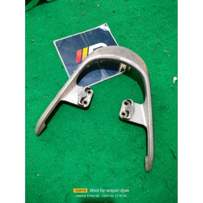 Behel begel Supra x125 d/old original bekas copotan motor