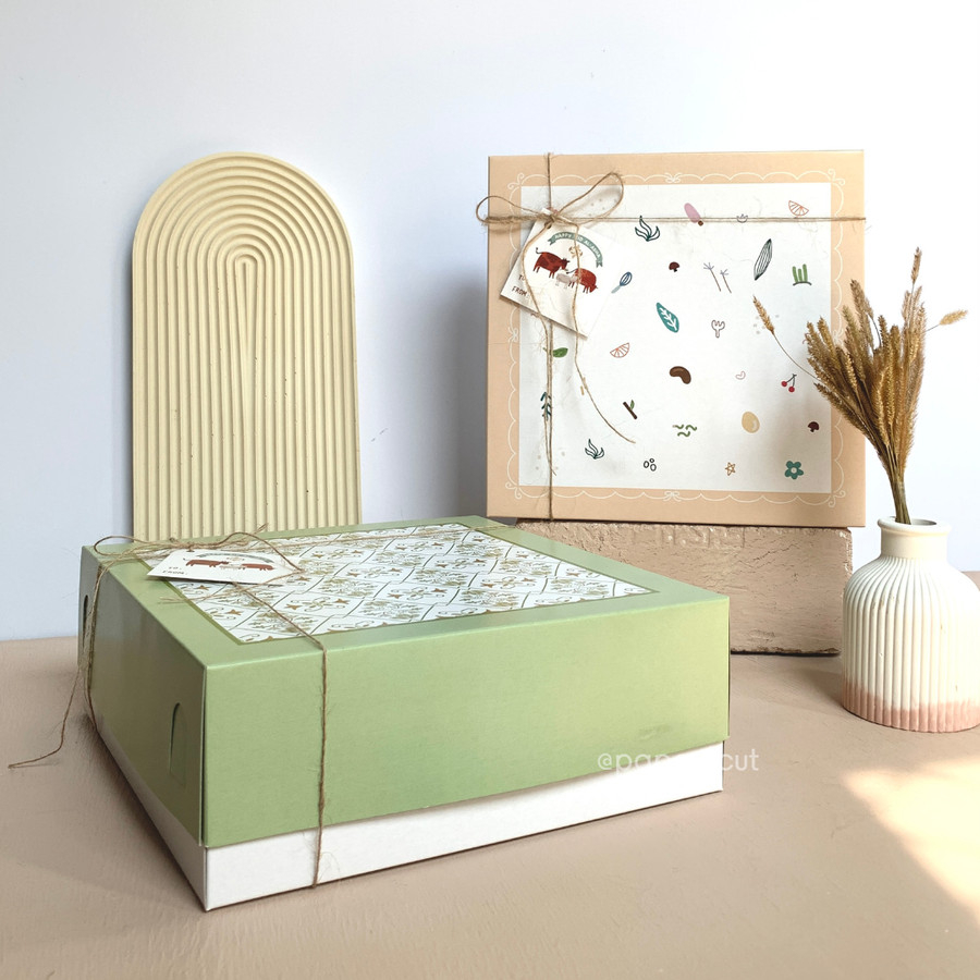 

Box Kotak Packaging Kue Cookies - Idul Adha 22 x 22 x 8cm - ECO