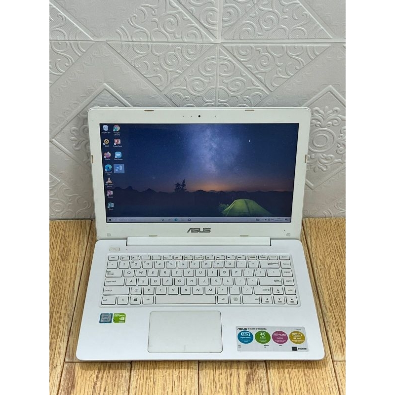 Laptop Asus Vivobook A456URK Intel core i5-7200U RAM 4GB SSD 128GB HDD 1TB Nvidia 930MX