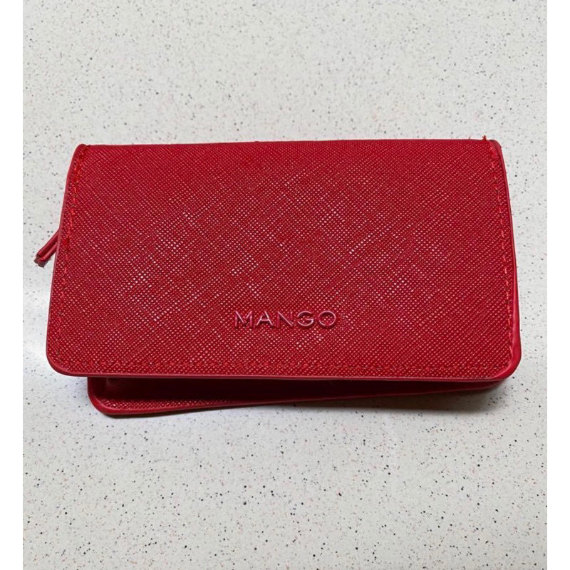 dompet mango