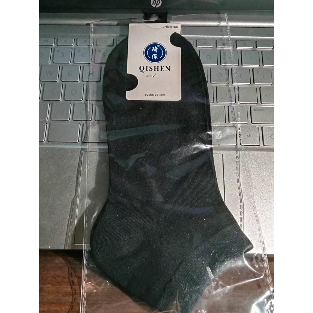 KAOS KAKI QISHEN/QISHEN SOCKS