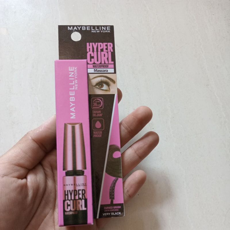 Maybelline Hyper Cur Waterproof Mascara