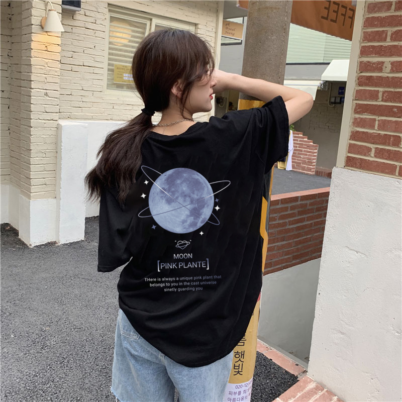 XiaoZhaiNv Kaos Atasan Oversize Wanita Planet Biru Pattern Lengan Pendek A0234