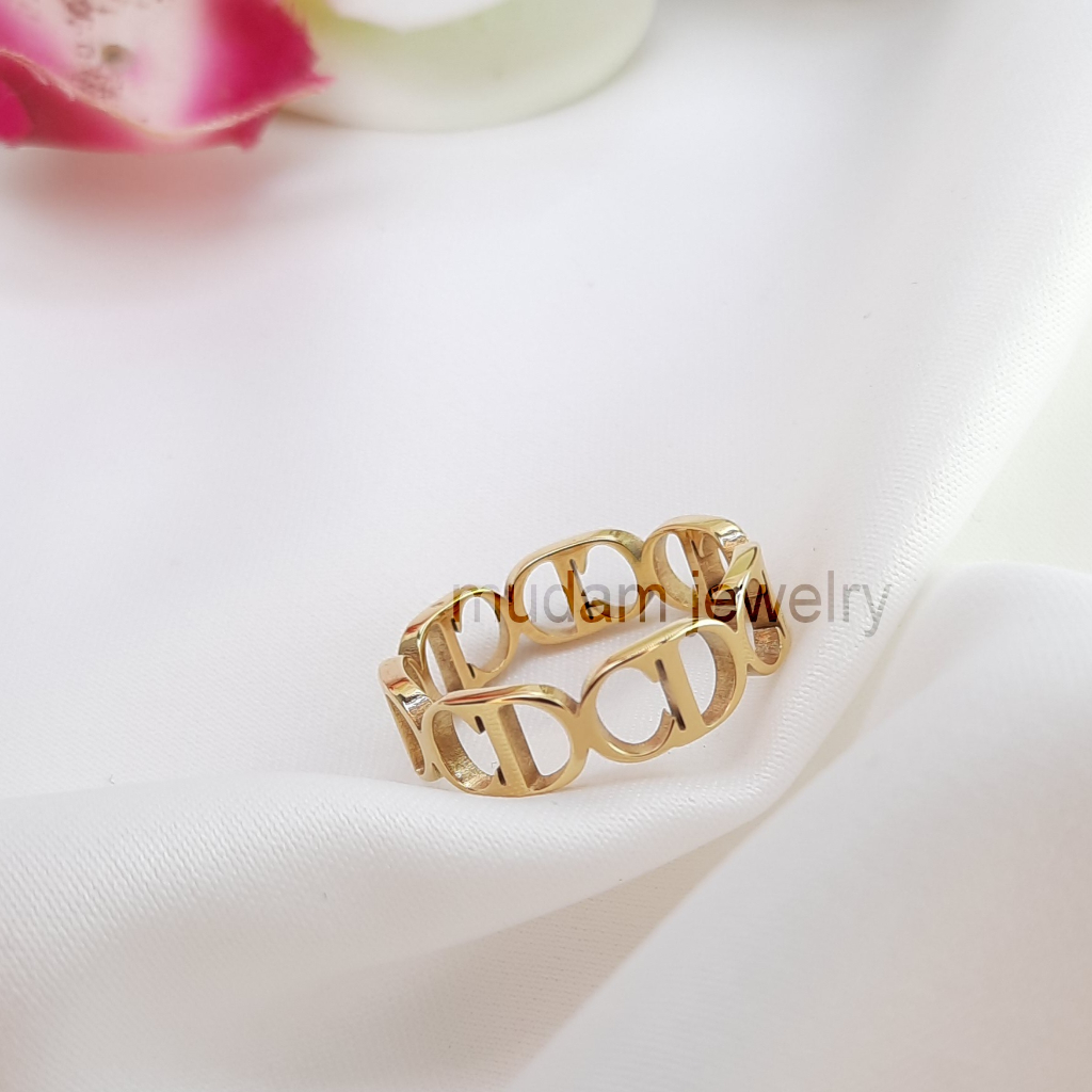 Cincin Model CD Hollow Warna Gold