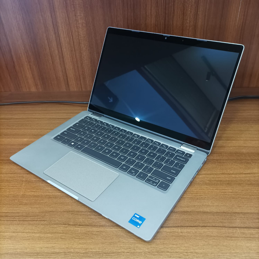 DELL Latitude 13 5320 Laptop 2in1 touchscreen Core i5 Gen 11 16GB 512GB ssd FHD Windows 11 Pro