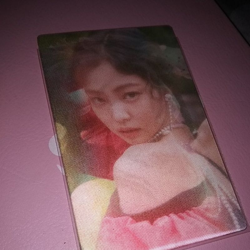 (Booked) Lenticular Jennie Solo