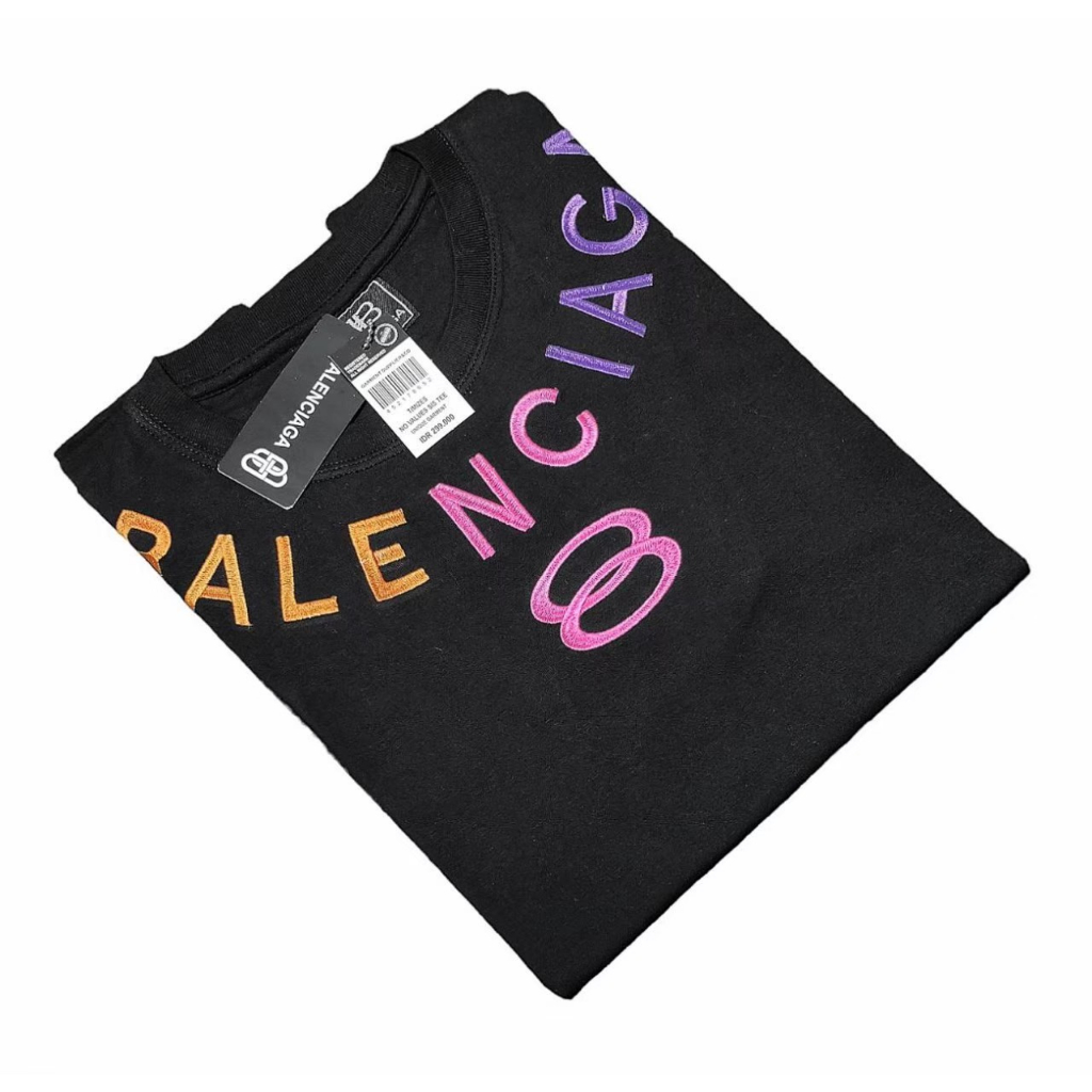 Balenciaga T-Shirt Distro Oversize Full Bordir Premium Unisex - Kaos Balenciaga - Kaos Pria - Kaos Wanita - Kaos Murah