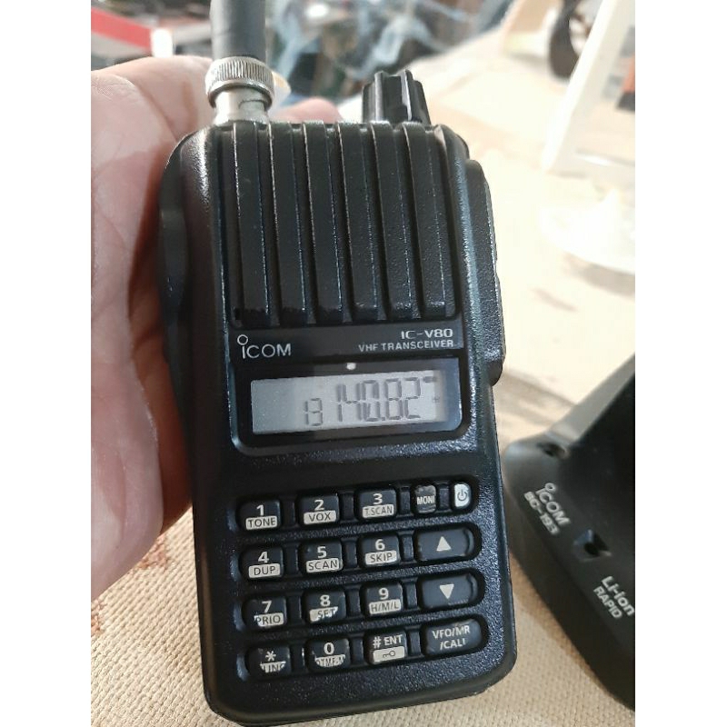 Ht Icom V80 Bekas Seperti Baru Mulus Icom V 80 Siap Pakai ICOM IC-V80 Frekuensi VHF 136 sd 175 Mhz B