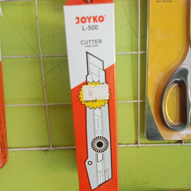 

cutter pemotong L500 (besar) joyko