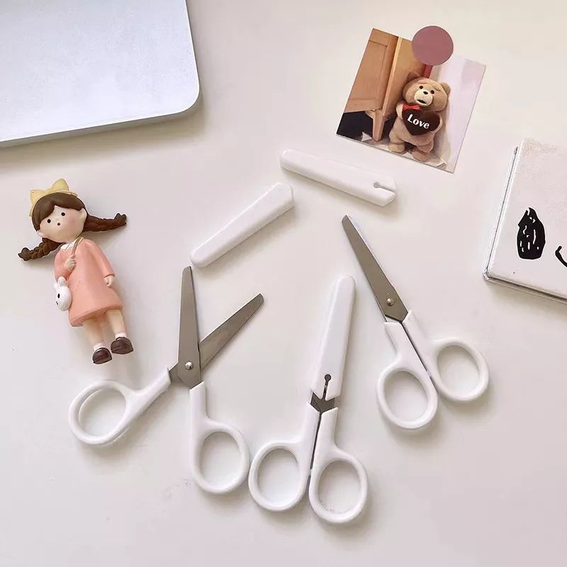 

Gunting Putih Aesthetic White Scissors Mini/ Gunting Kertas Peralatan Sekolah