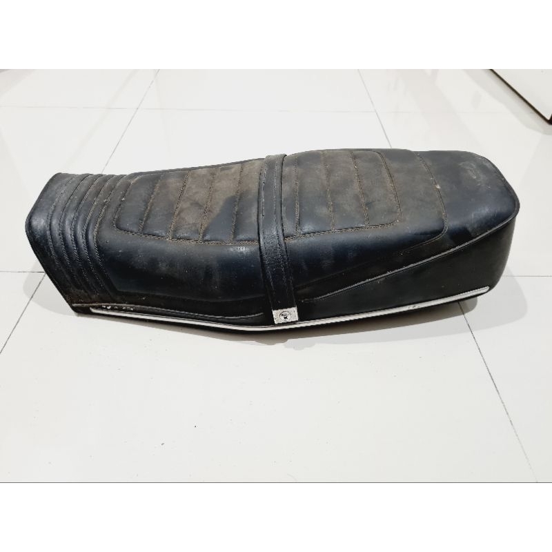 Jok Motor Honda CB100 K5 Original (NOS, GENUINE, VERY RARE ITEM) 3