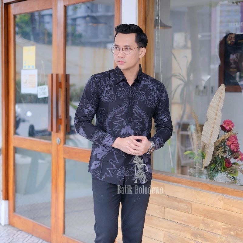 BATIK BOLO DEWO Motif Sinaran Kemeja Baju Batik Pria Lengan panjang Lapis furing Hem Atasan