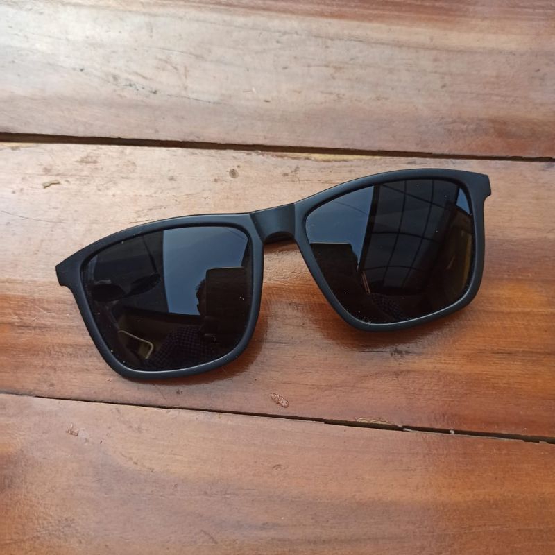 Gaya R13 3003 Kacamata Gaya R13 3003 Cassual Full Hitam Pria Wanita