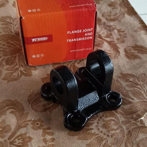 FLANGE JOINT / TAPAK KUDA DAIHATSU ZEBRA/ESPASS/S88/S89/S91