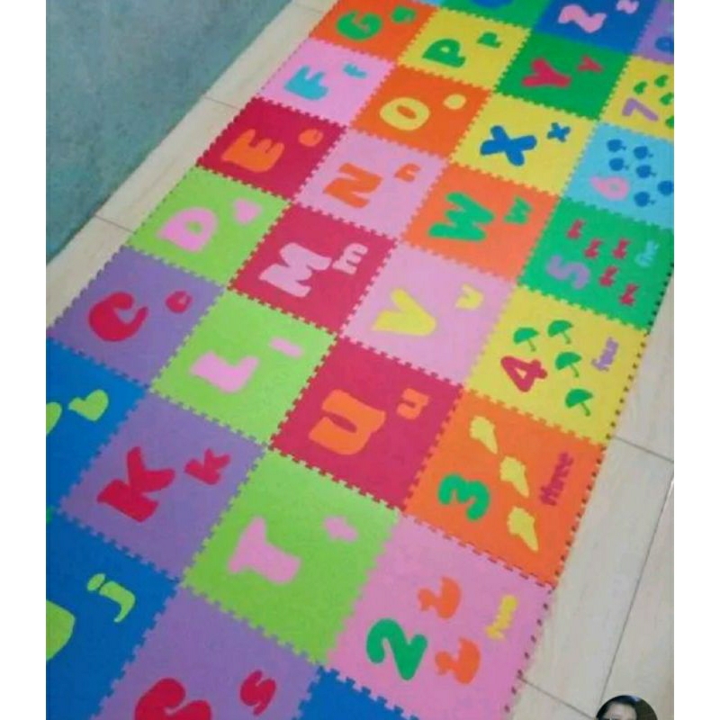 preloved bekas matras/karpet puzzle alfabet (Harga nego)