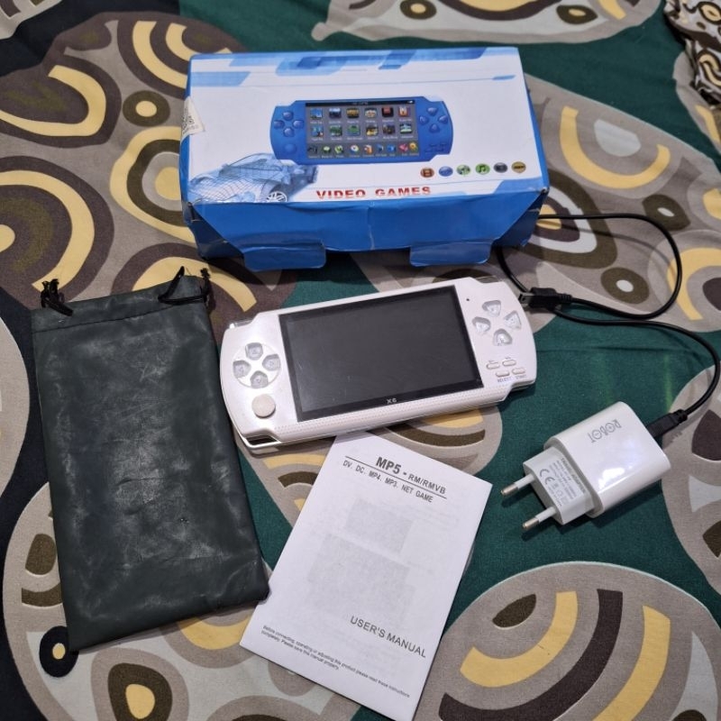 X6 MP5 Handheld Game Player