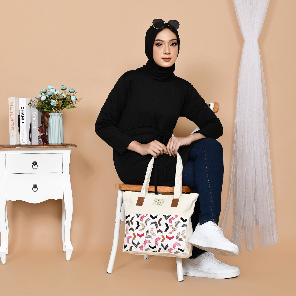 Tas Kanvas Totebag Custom Resleting Untuk Kuliah Belanja Seminar Souvenir Bisa Custom Sablon