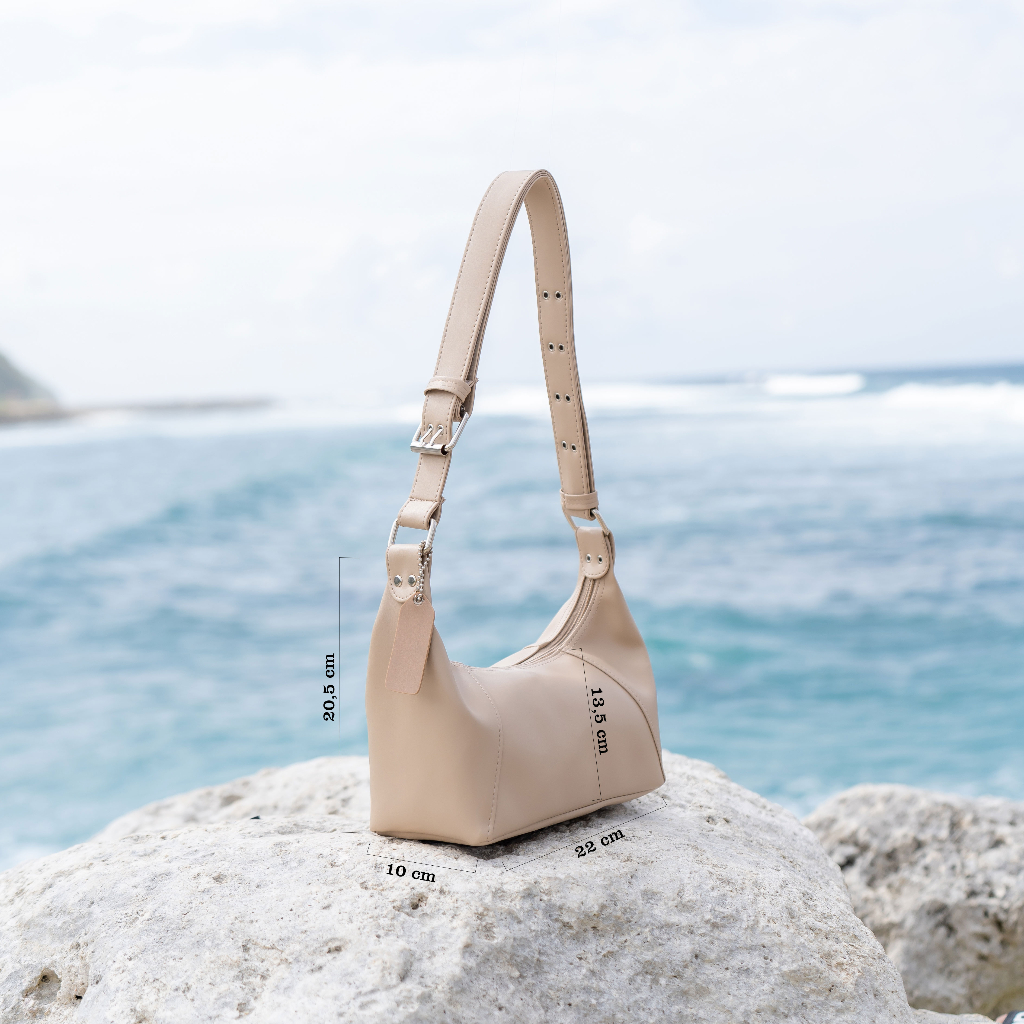 (Kamiyastuff) Ariella Bag -  Free Goodie Bag Tas Selempang Wanita