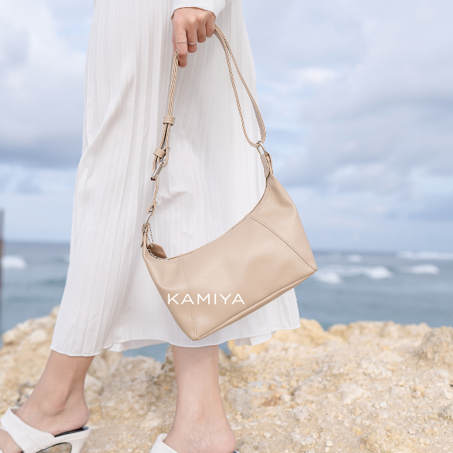 (Kamiyastuff) Ariella Bag -  Free Goodie Bag Tas Selempang Wanita