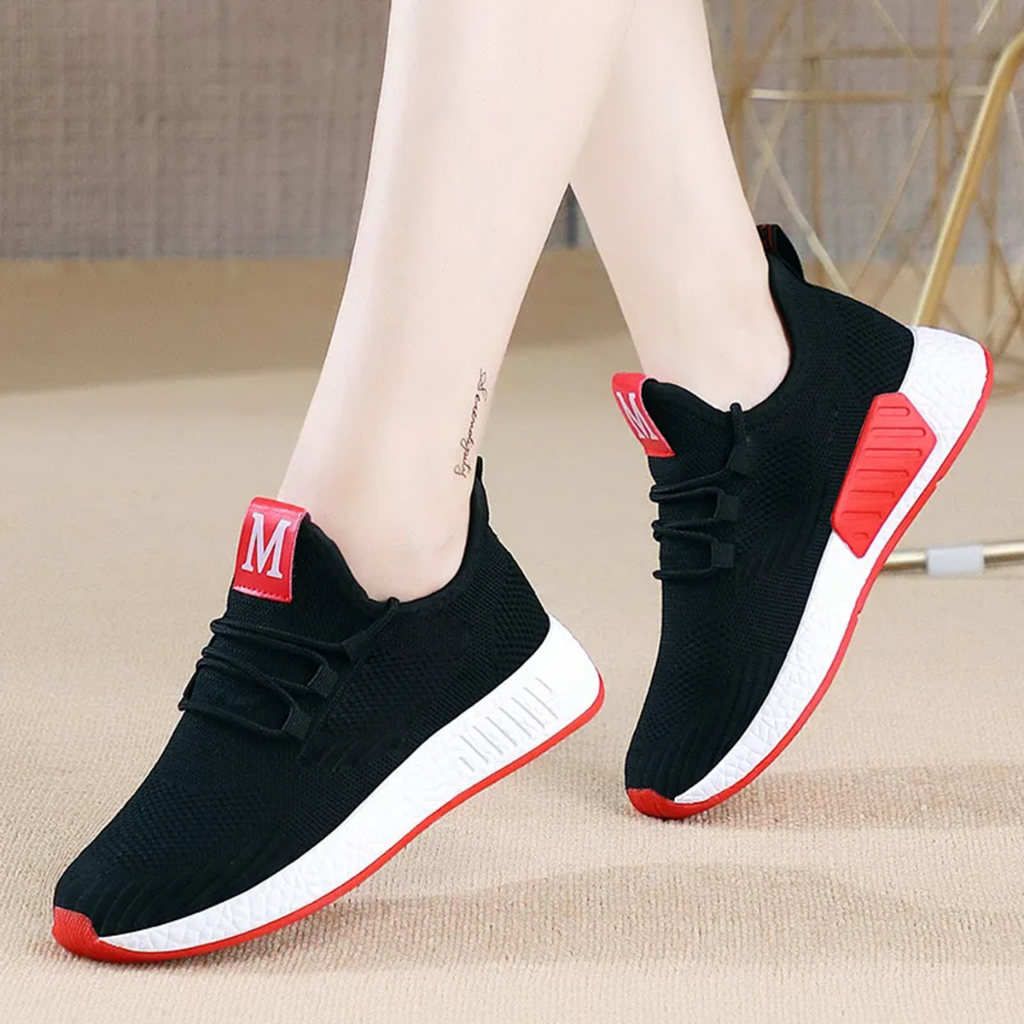 Sepatu Sneakers Wanita Fashionable - S020