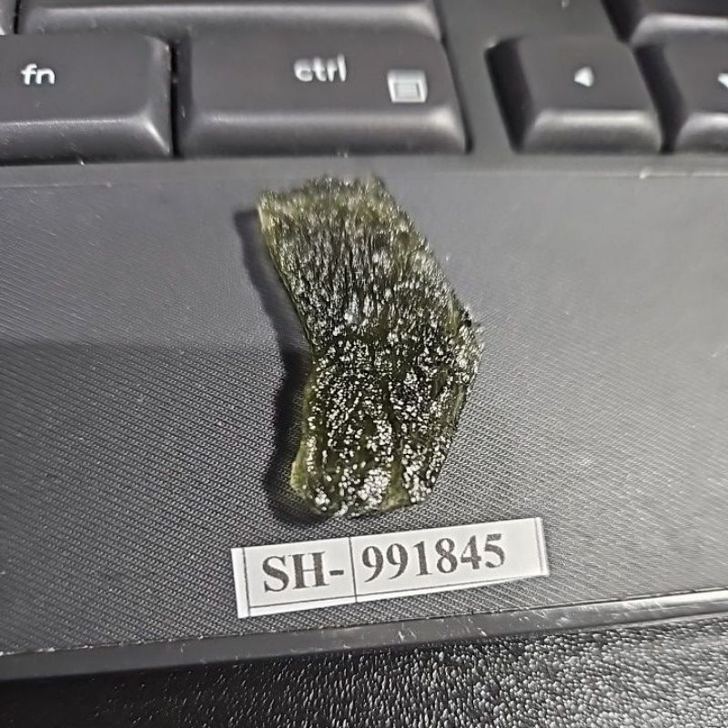 MOLDAVITE ASLI CEKO SELECTION SHAPE