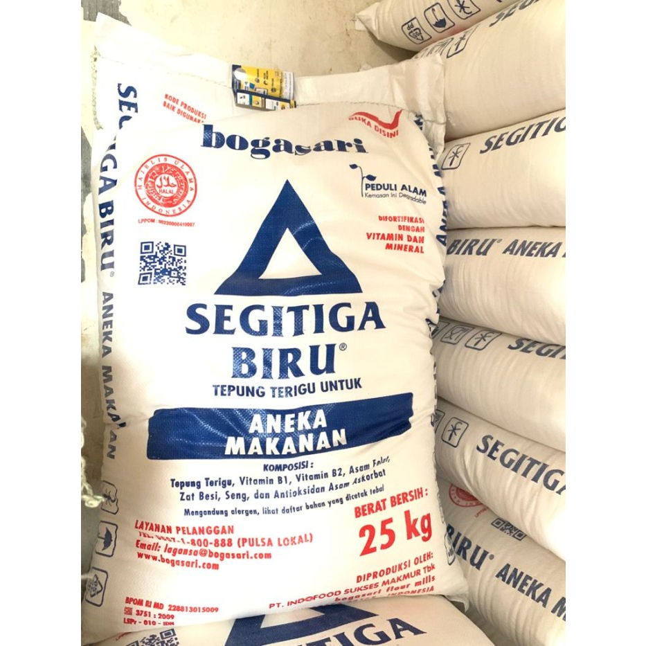 

TEPUNG SEGITIGA REPACK @1KG