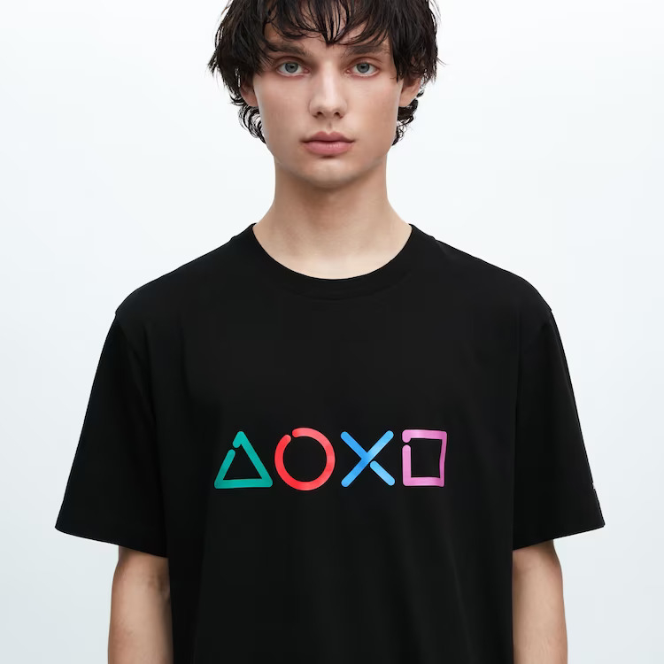 Tshirt atasan cowok new arrivals UT PLAYSTATION kaos laki laki baju hitam uniqlo