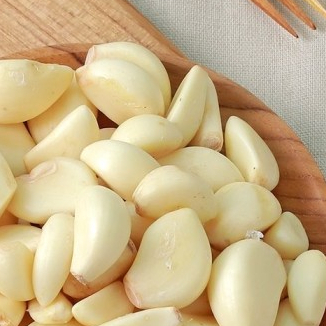 

BAWANG PUTIH KATING KUPAS HERBAL MURAH-250 GRAM