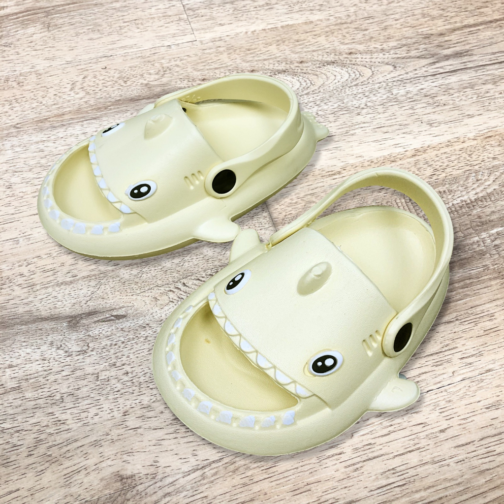 Sandal Hiu Anak Laki laki Perempuan Bahan Bagus Model Lucu Import Termurah Kekinian 811A