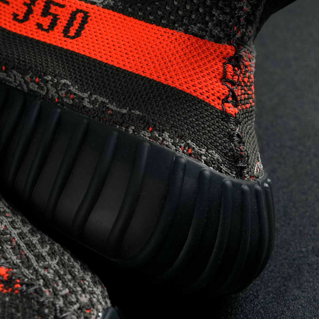 Yeezy Boost 350 V2 Carbon Beluga