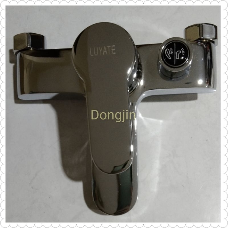 KERAN MANDI / KRAN BATHTUB  Panas Dingin/Komplit