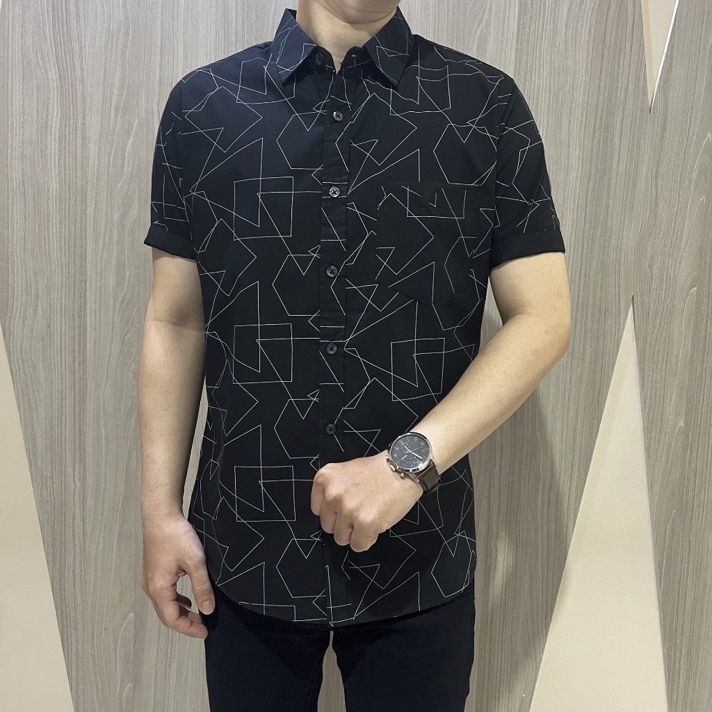 [GRIDLINE - S341 Pure White - S324 Solid Black] Kemeja Pria Lengan Pendek Slimfit Katun Casual Simpel Modern