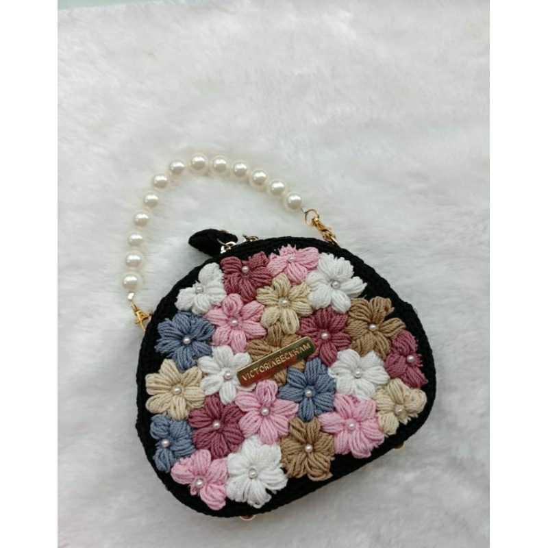 

tas rajut punya emak nur