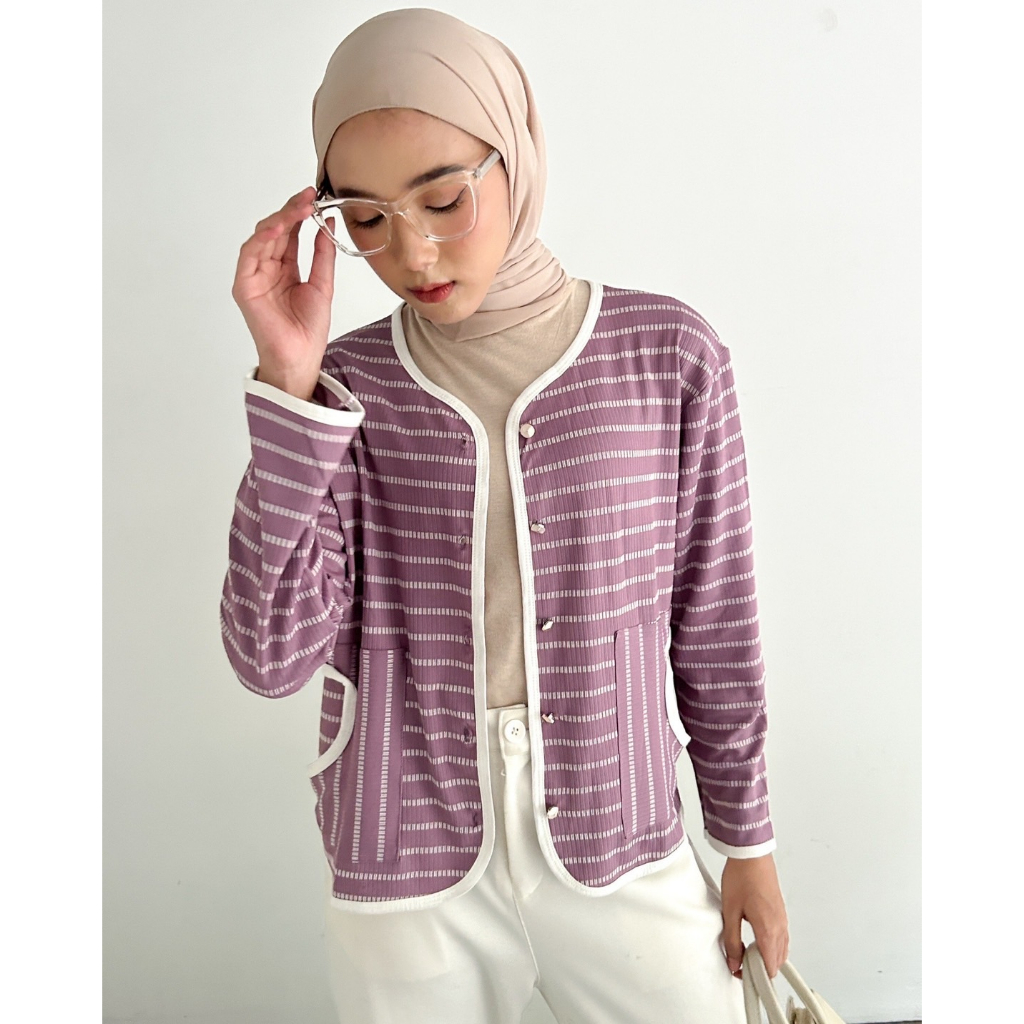 Myrubylicious JANITA OUTER KODE V2570 | OUTER | OUTER WANITA | OUTER LENGAN PANJANG | OUTER STRIPE