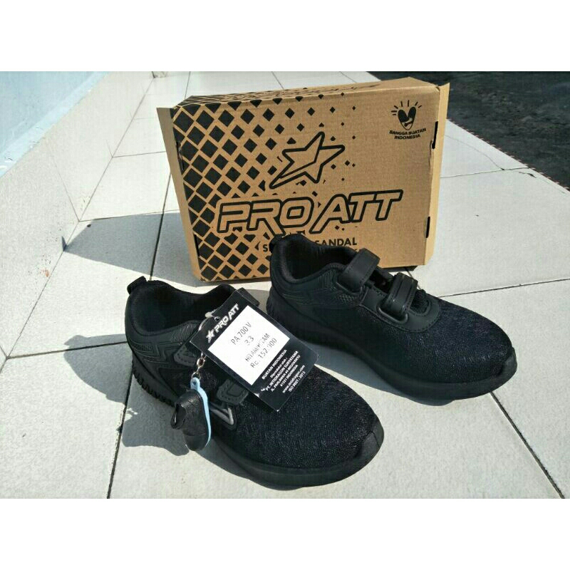 Sepatu Pro ATT model PA 700 V. Warna Hitam /Hitam dan  Hitam /Putih