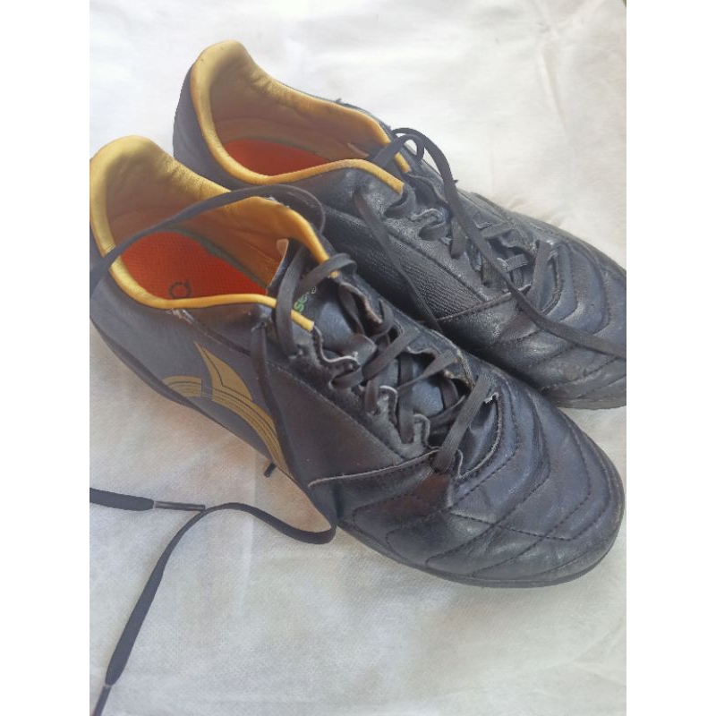 sepatu futsal ortuseight mirage in (second/bekas)