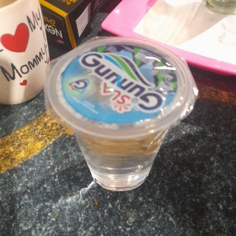 

air mineral pegunungan murni harga ecer