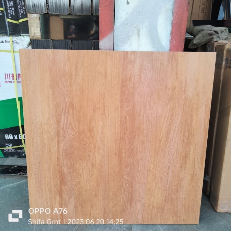 Granit lantai 60x60.Spruce/indogress