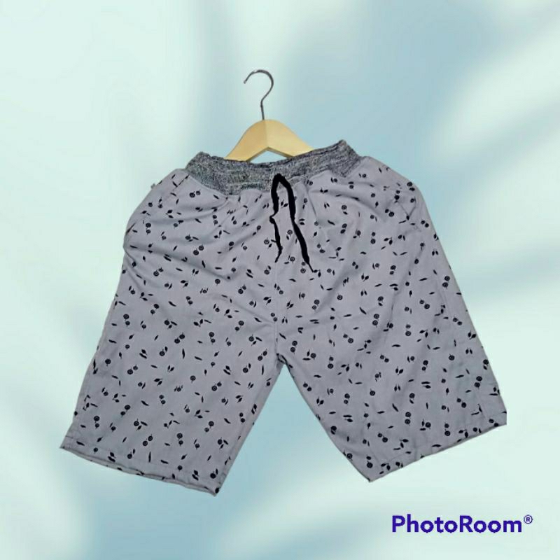 CELANA PRIA CHINOS MOTIF PENDEK kolor motif