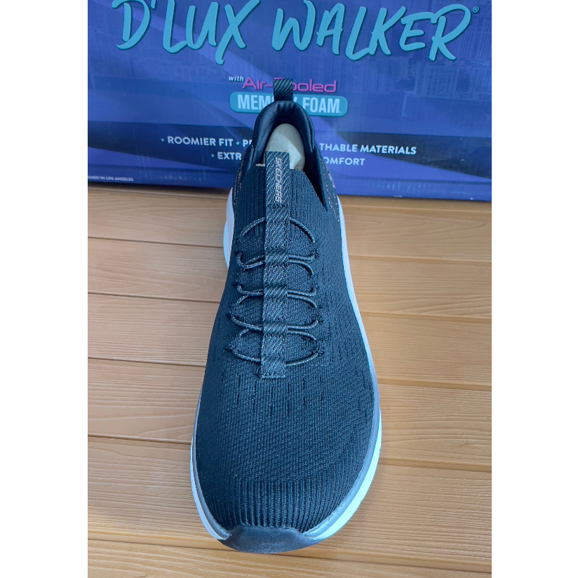 Sepatu Wanita Skechers D'Lux Walker