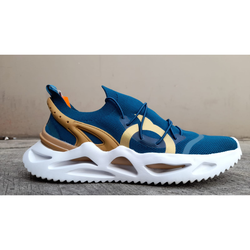 SEPATU RUNNING ORTUSEIGHT RESTATE(100% ORIGINAL)