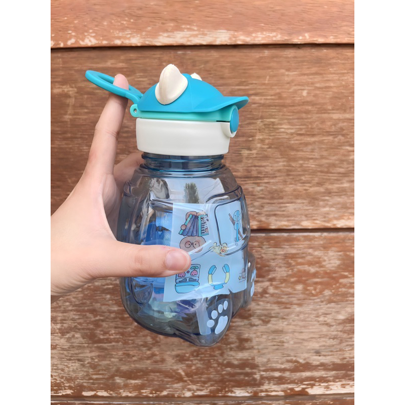 BOTOL MINUM ANAK KARAKTER BERUANG TOPI - BOTOL AIR GEMOY TEDDY - TEMPAT AIR MINUM DENGAN TALI SELEMPANG FREE STICKER 2D&amp;3D