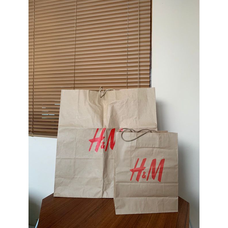 

Preloved Paperbag H&M