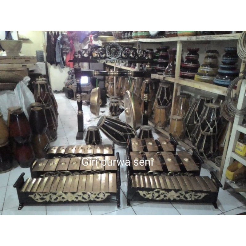 Gamelan degung temprak besi pesanan